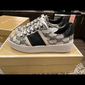 Michael Kors poppy sneakers